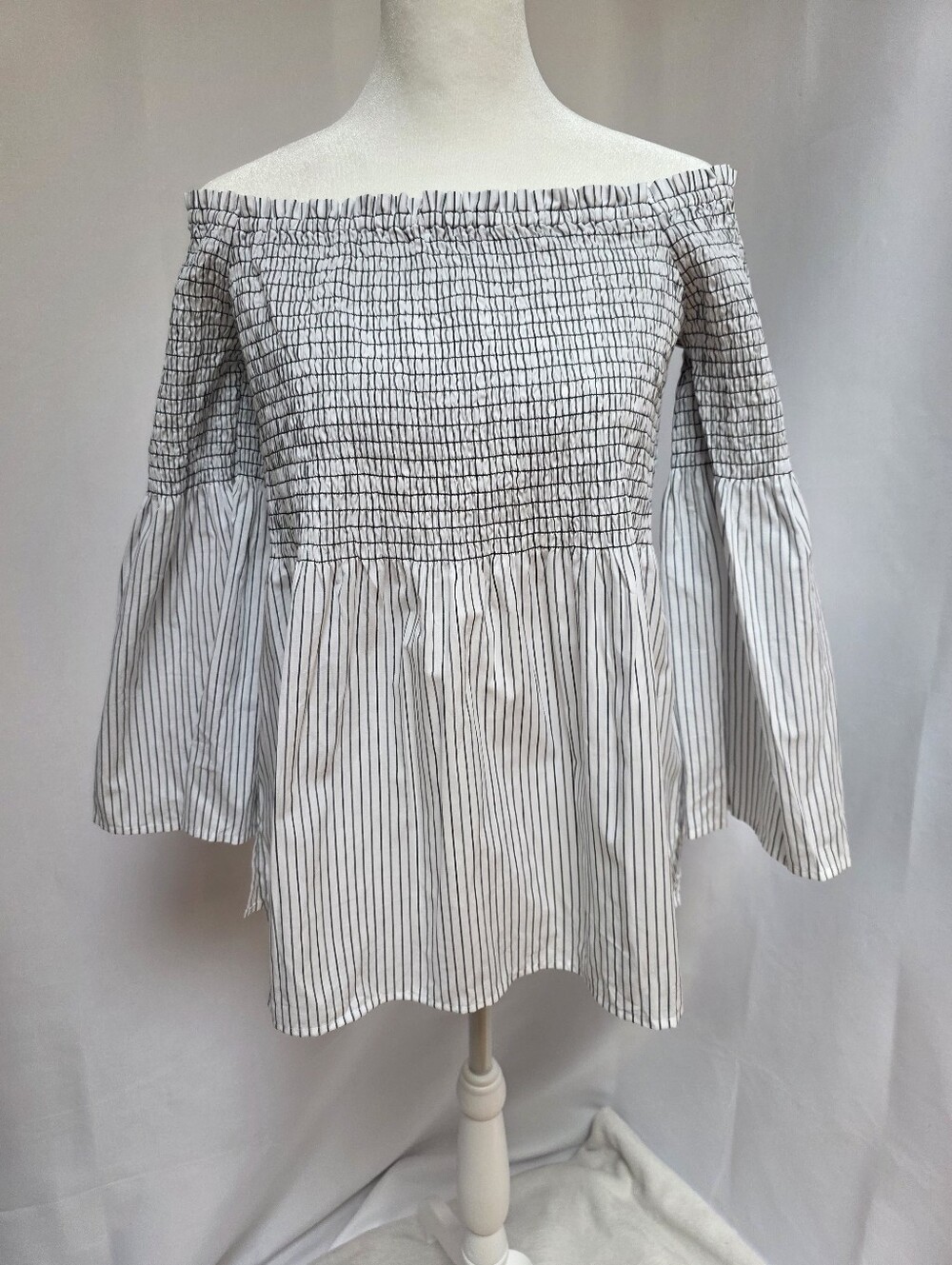 LOFT NWT Off Shoulder Smocked Stripe Peasant Top Medium Black White Cotton